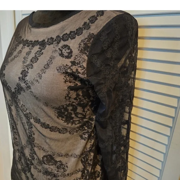 NIC+ZOE Nude Black Lace Overlay Long Sleeve Gothic Boho Design Festival SMALL - Picture 2 of 5